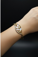 Golden Leaf Mother-of-Pearl Crystal Bracelet