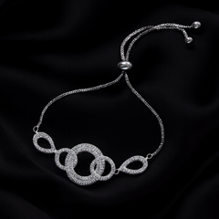 Silver Interlocking Circle Adjustable Bracelet