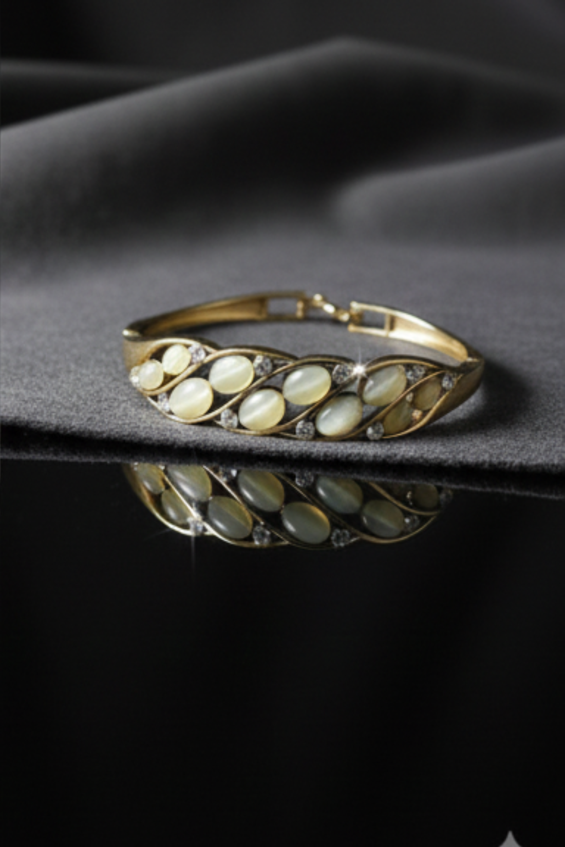 Golden Vine Mother-of-Pearl Crystal Bracelet