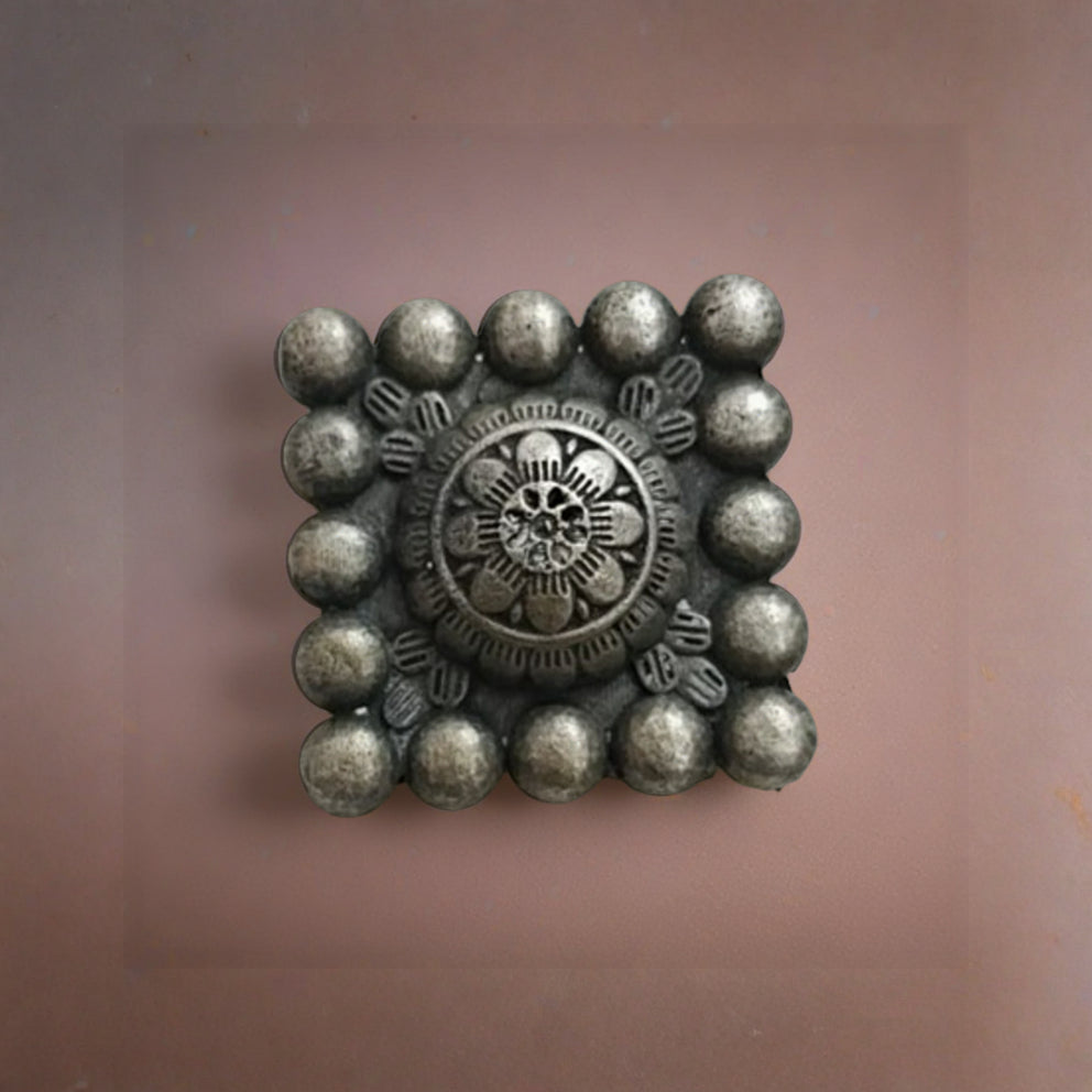 Rajasi Floral Shield Ring