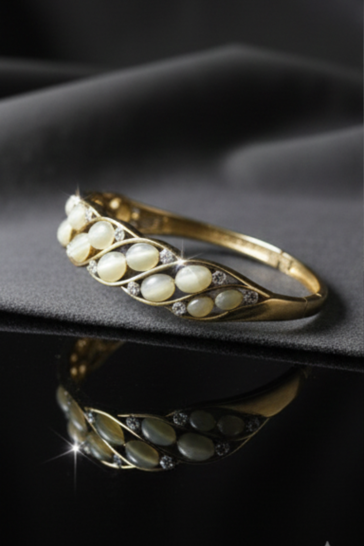 Golden Vine Mother-of-Pearl Crystal Bracelet