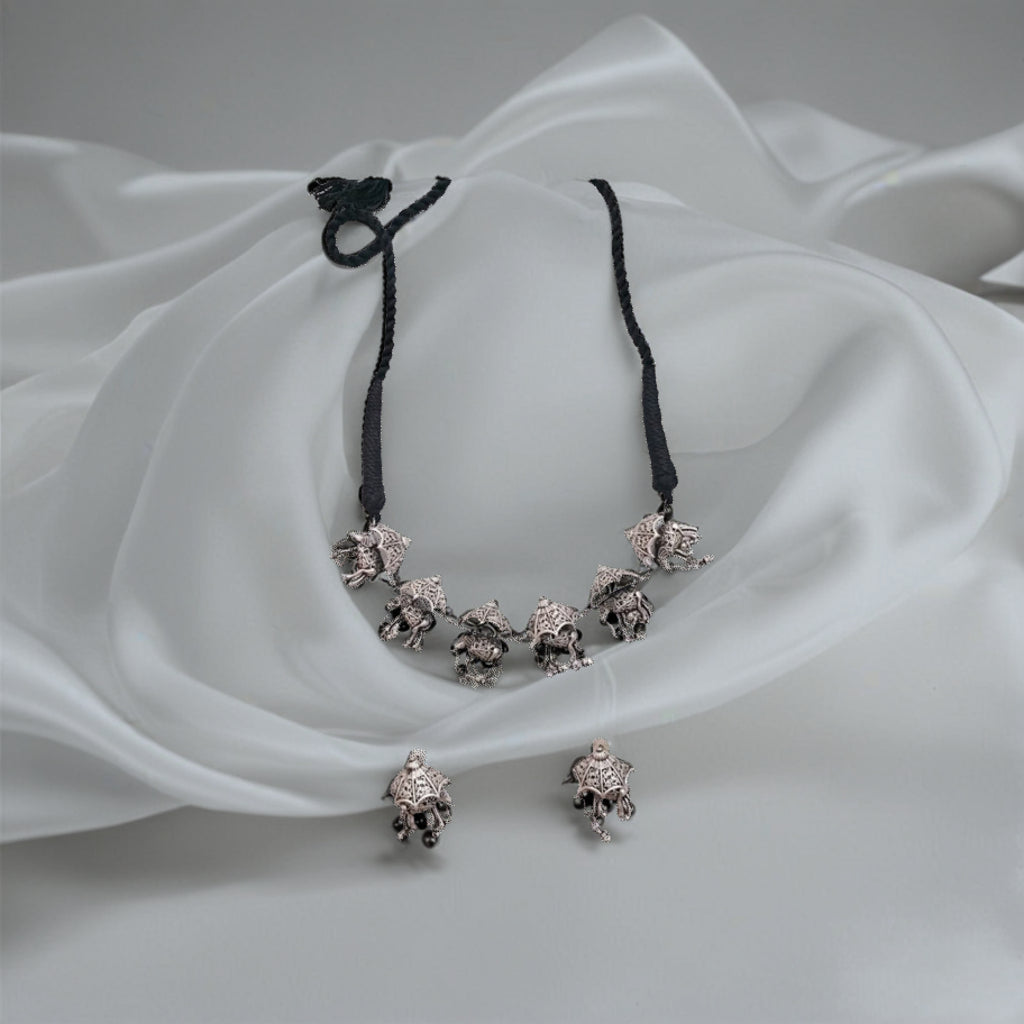 Oxidized Silver-Plated Gaj Necklace Set