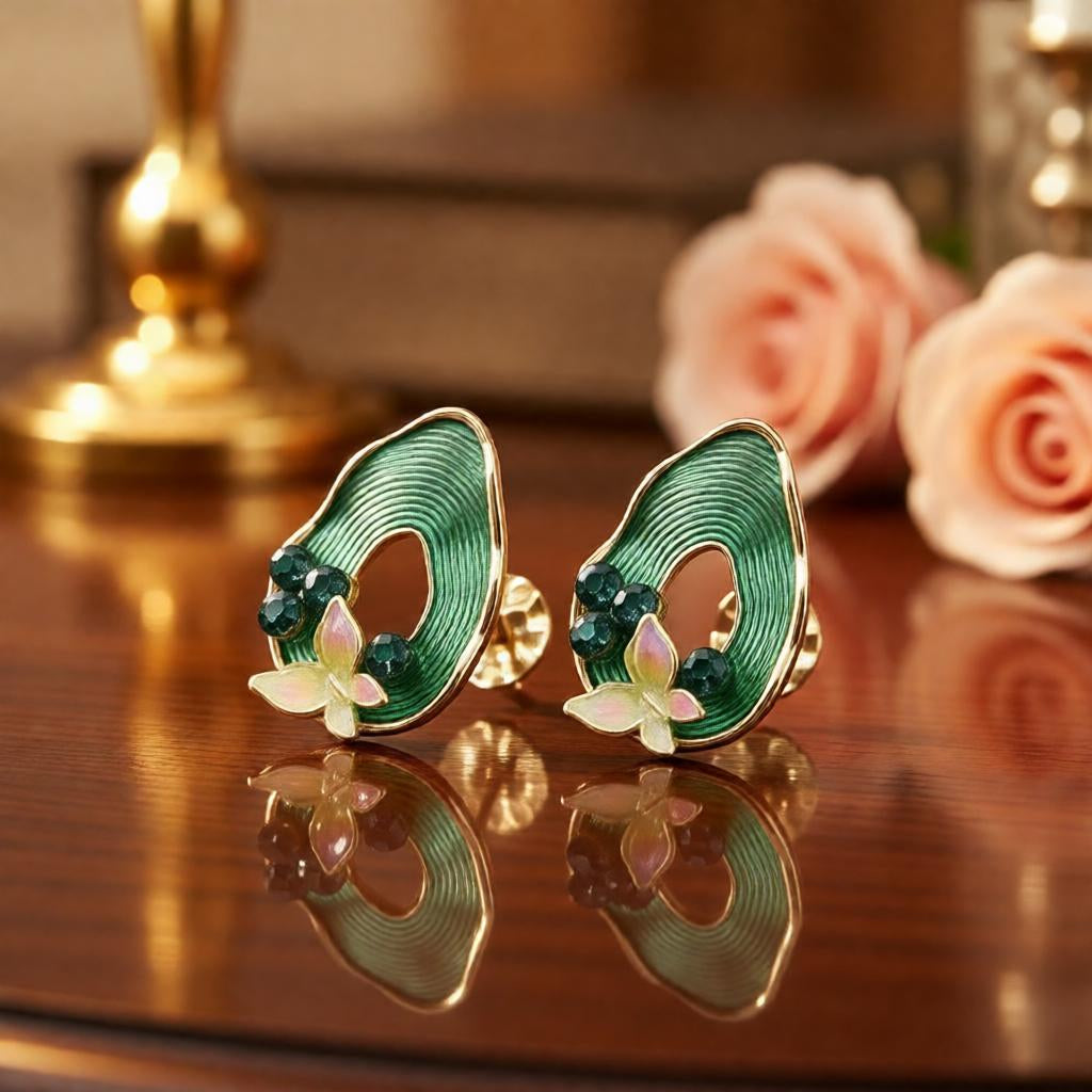 Pear-Shaped Ribbed Textured Butterfly & Pearl Stud Earrings