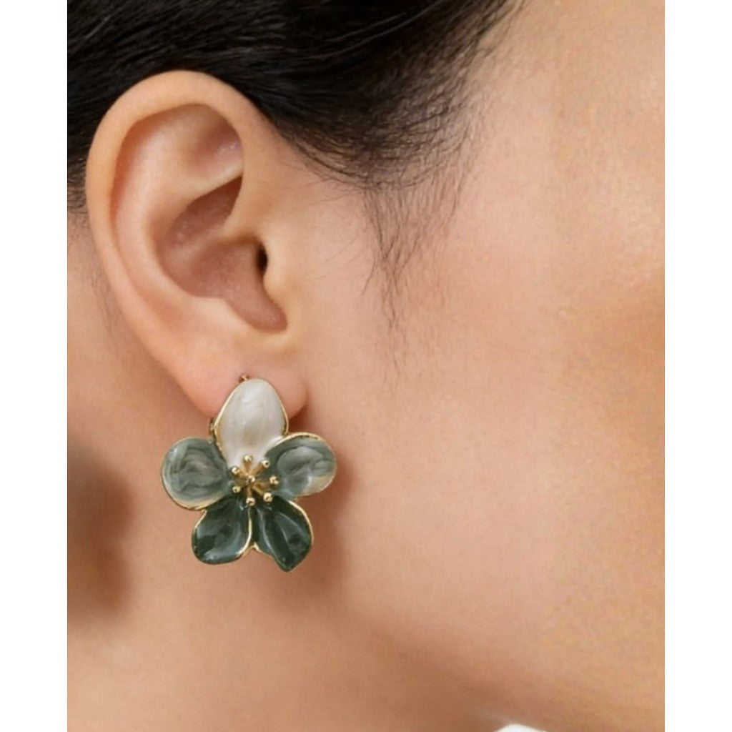 dazzle21 handcrafted floral stud earrings featuring green and white enamel petals with delicate gold center details.