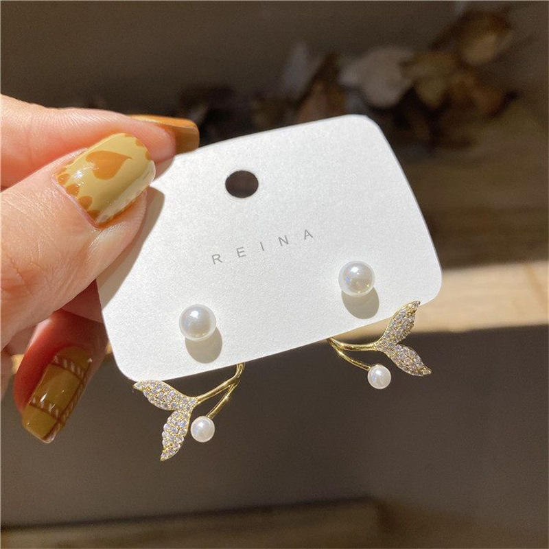 Golden Leaf Pearl Ear Jacket Earrings