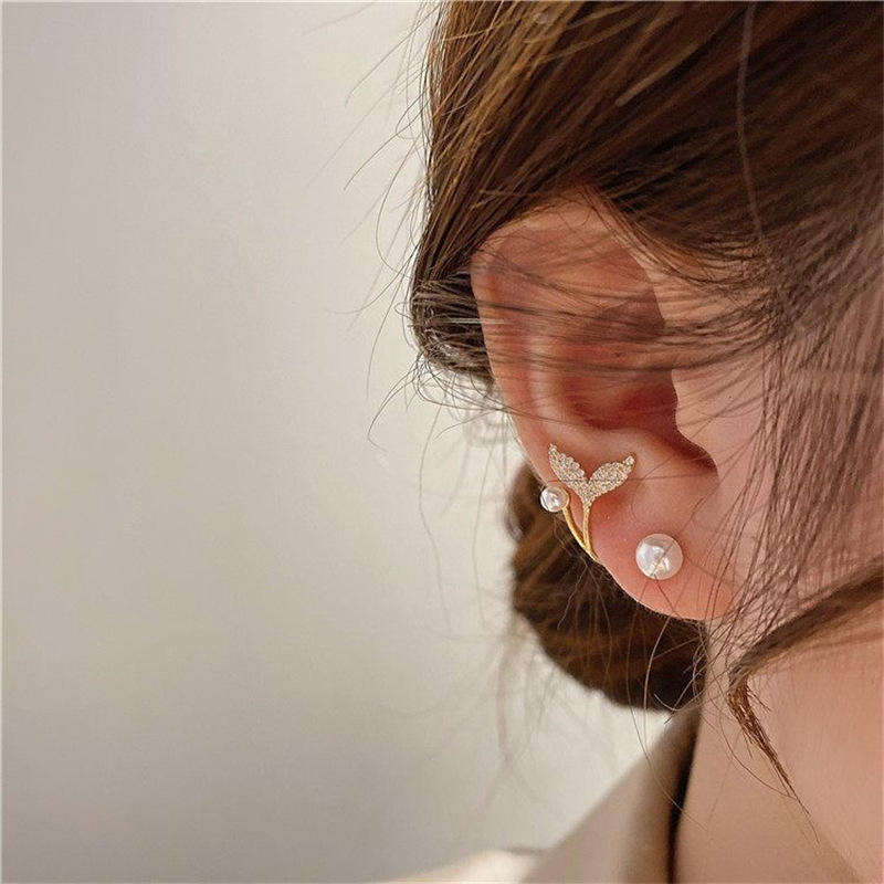 Golden Leaf Pearl Ear Jacket Earrings
