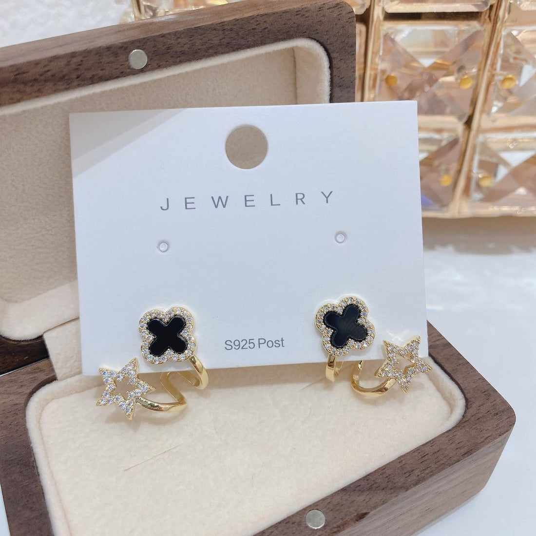 Gold Clover & Star Drop Earrings – Black Onyx Four-Leaf Studs with CZ Pavé Star Charm