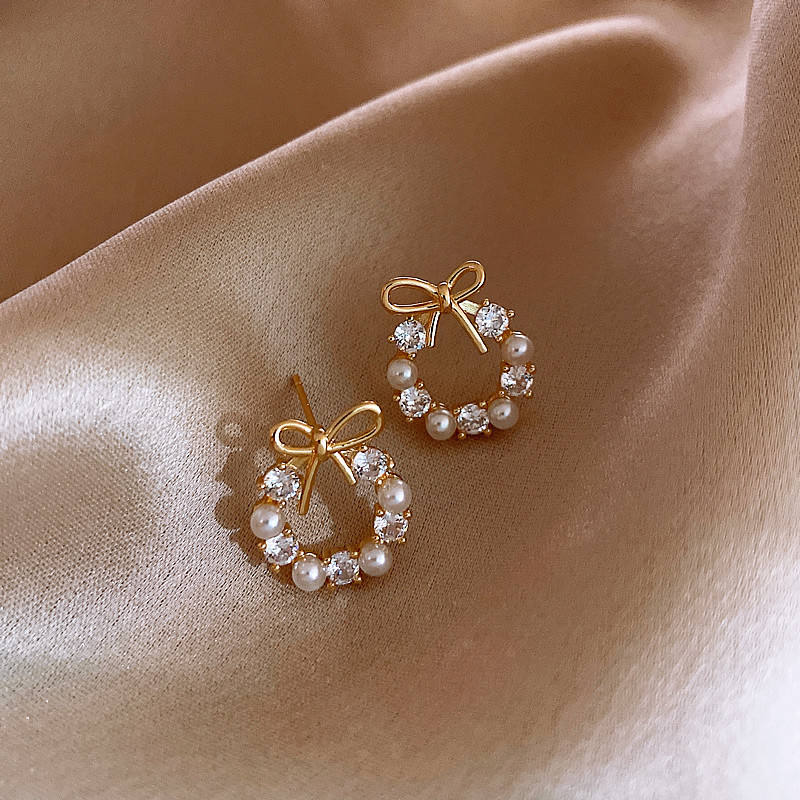 Golden Bow Pearl Wreath Stud Earrings