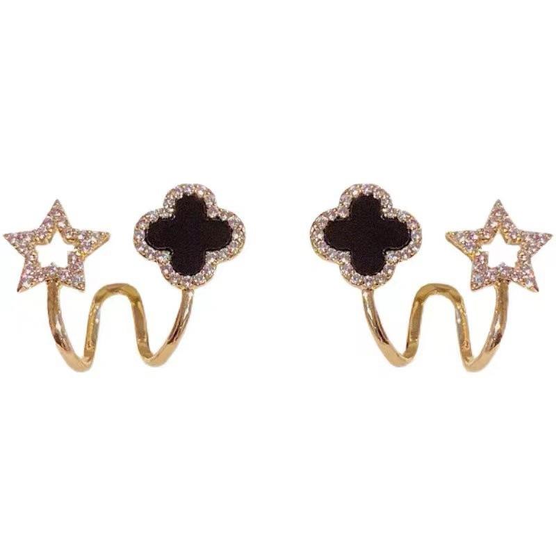 Gold Clover & Star Drop Earrings – Black Onyx Four-Leaf Studs with CZ Pavé Star Charm